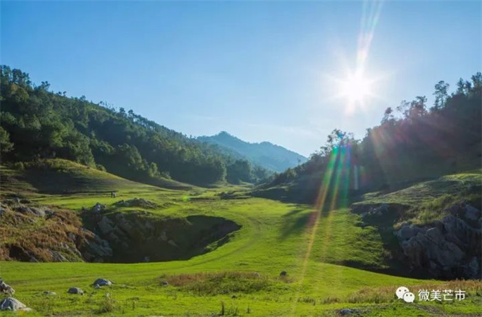云南定制旅游：這幾條芒市自駕/騎行精品路線，此生必駕【附游玩攻略】
